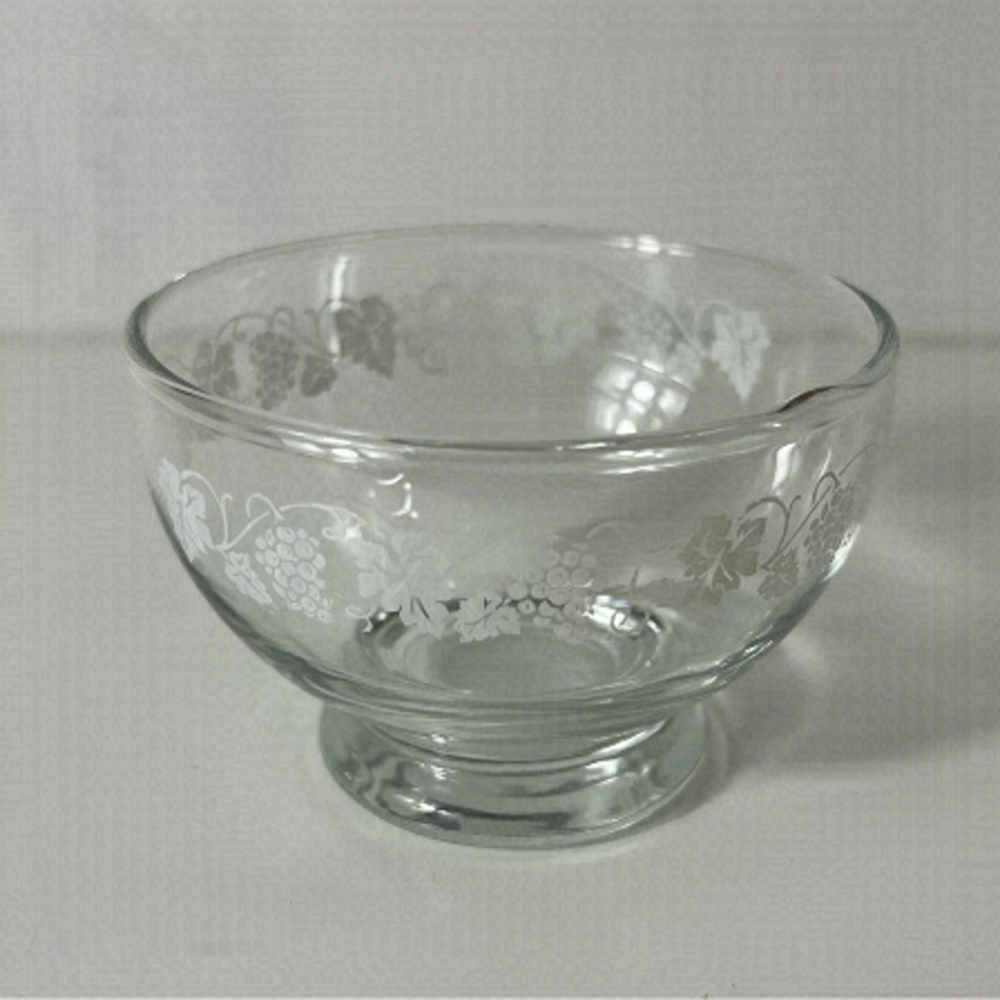 LIBBEY Grape Grapevine Print Vintage Glass Bowl - Fruit Bowl - Clear Glass White